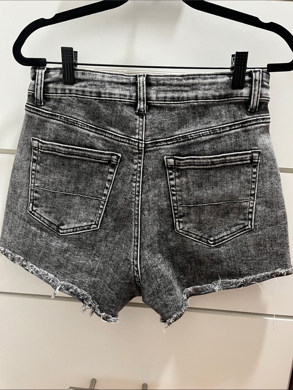 Pink Lily Black Acid Wash Denim Shorts - Women size 27 stretch - Picture 2 of 5